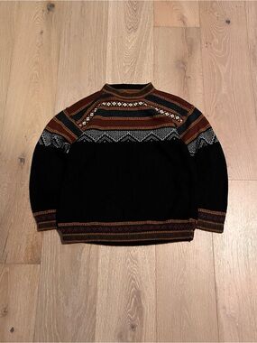 Soft and comfy Sweater Black Patterned Knit Tribal Stripe